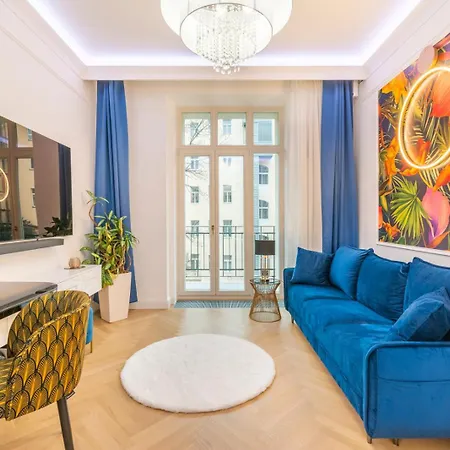 Luxusni Designovy Emotion Se Saunou V Srdci Kralovskych Vinohrad